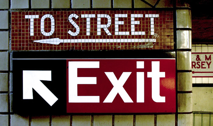 A mishmash of signage (Photo: hi-phi, Flickr) A mishmash of signage (Photo: hi-phi, Flickr)