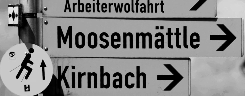 DIN 1451 on a traffic sign in Germany (Photo: jjay69, Flickr)