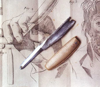 Model of Perret’s guard razor (Source: razorandbrush.com)